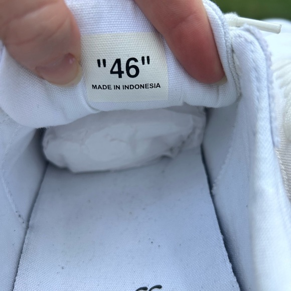 Off-White Sneakers Low Vulcanized Diagonal Print White and pink - Picture 3 of 11